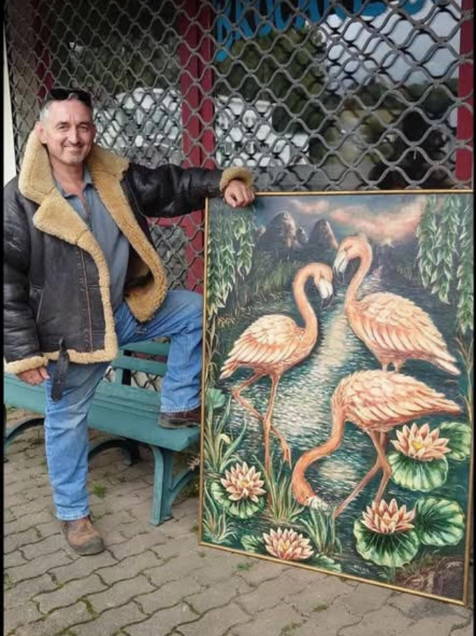 Henry Vaughan — Antiques specialist and founder of Cotswolds House Clearance